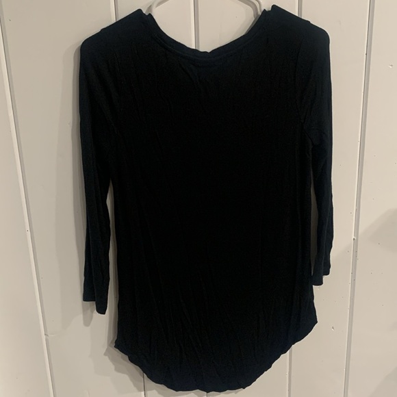 Merona Black V-Neck Shirt W/ Accent Pocket - Picture 3 of 6